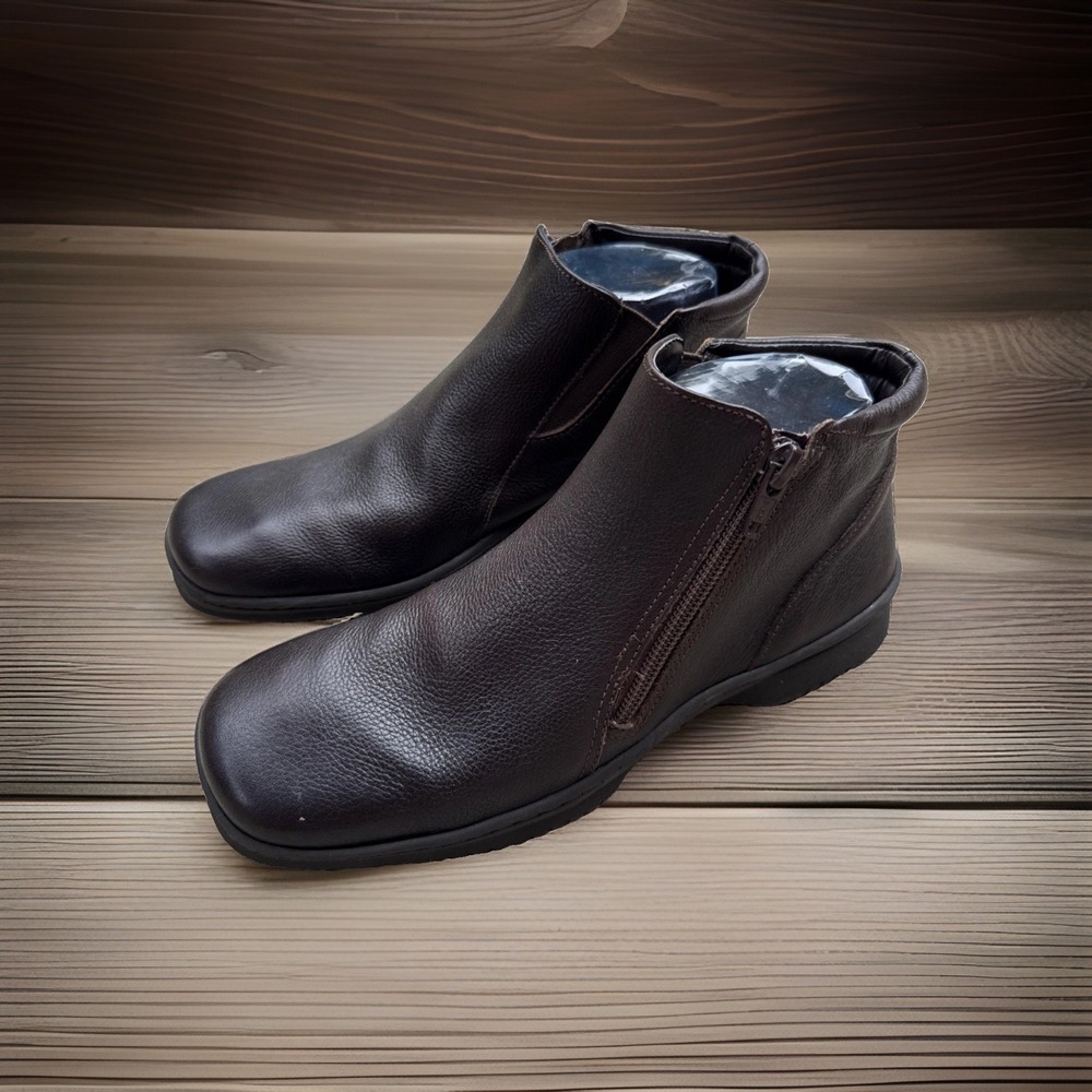 Azaleia Brown Leather Ankle Boots Booties Side Zip Women's Size 7.5